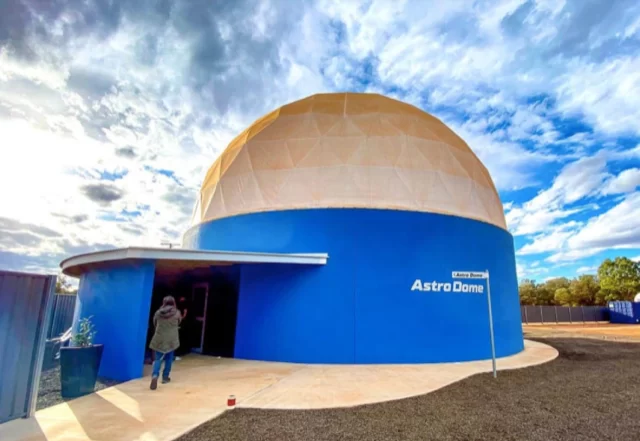 Charleville Astro Dome. 15m Planetarium. Fulldome Cinema